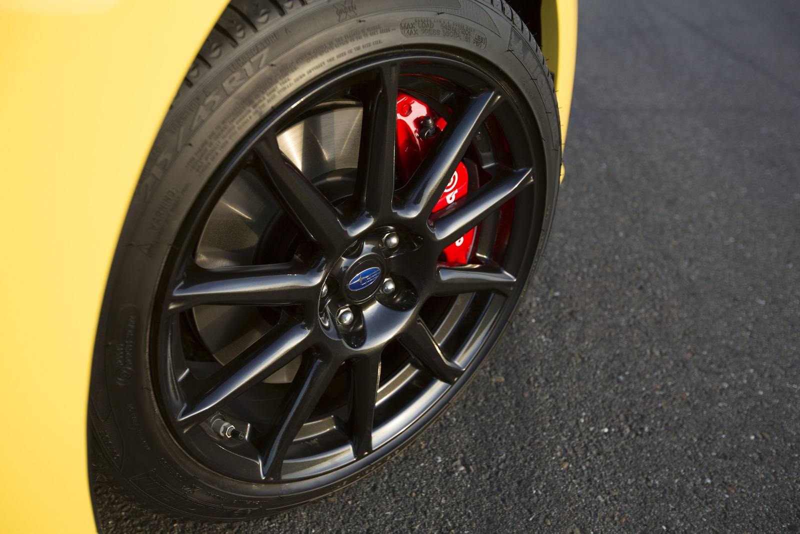BRZ 2.0 (US, 205 hp manual)