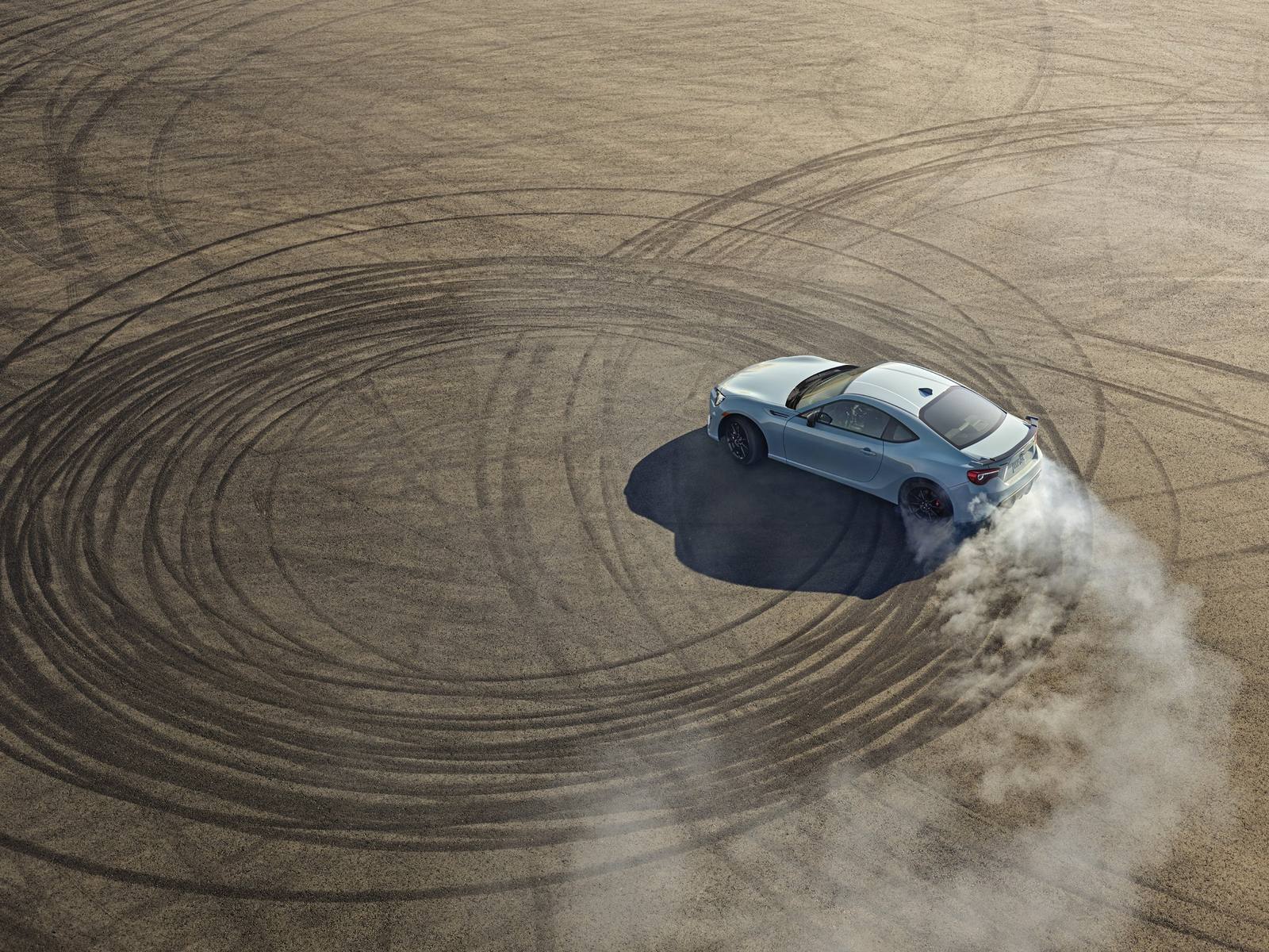BRZ 2.0 (US, 205 hp manual)
