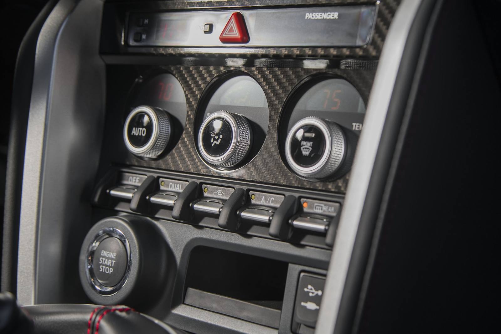 BRZ 2.0 (US, 205 hp manual)