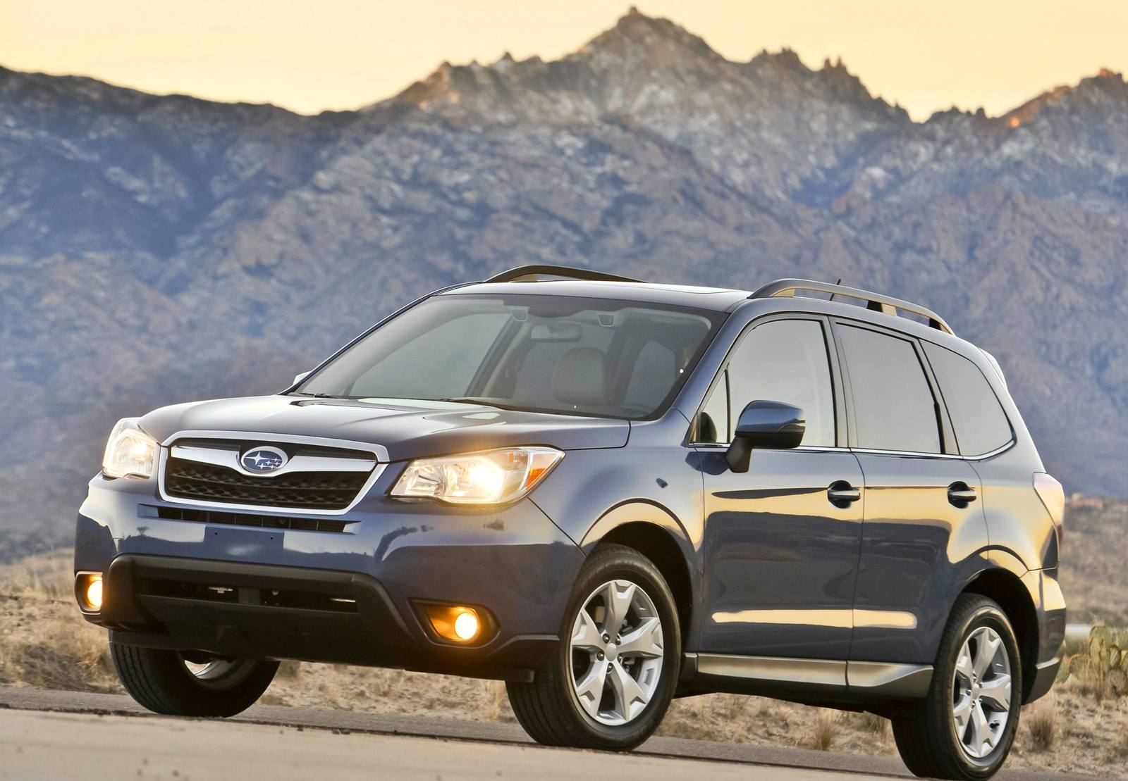 Forester 2.5i (SJ)
