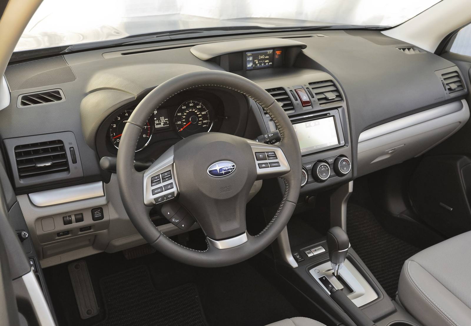 Forester 2.0i (SJ)