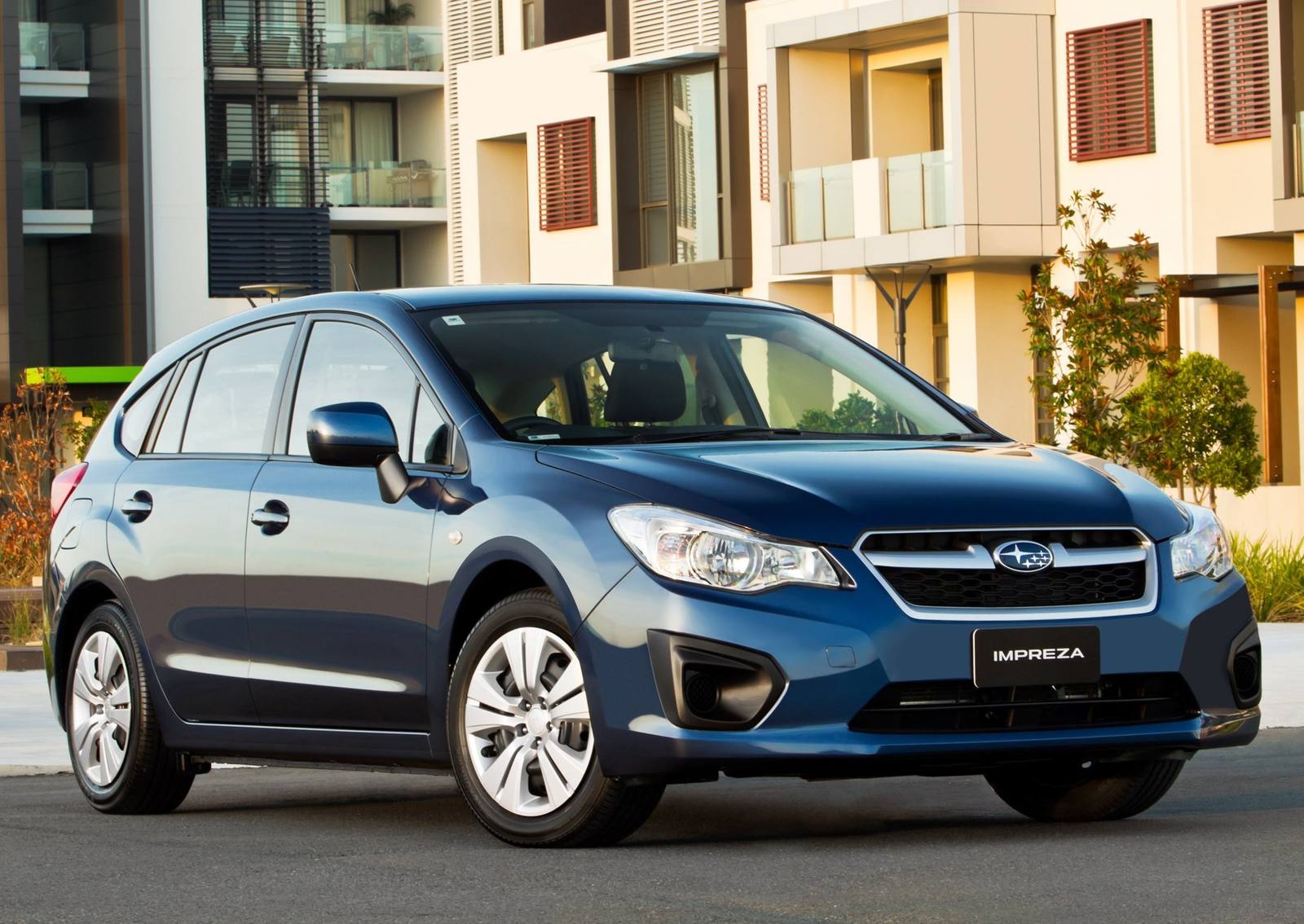 Impreza 2.0i Sport (5-door)