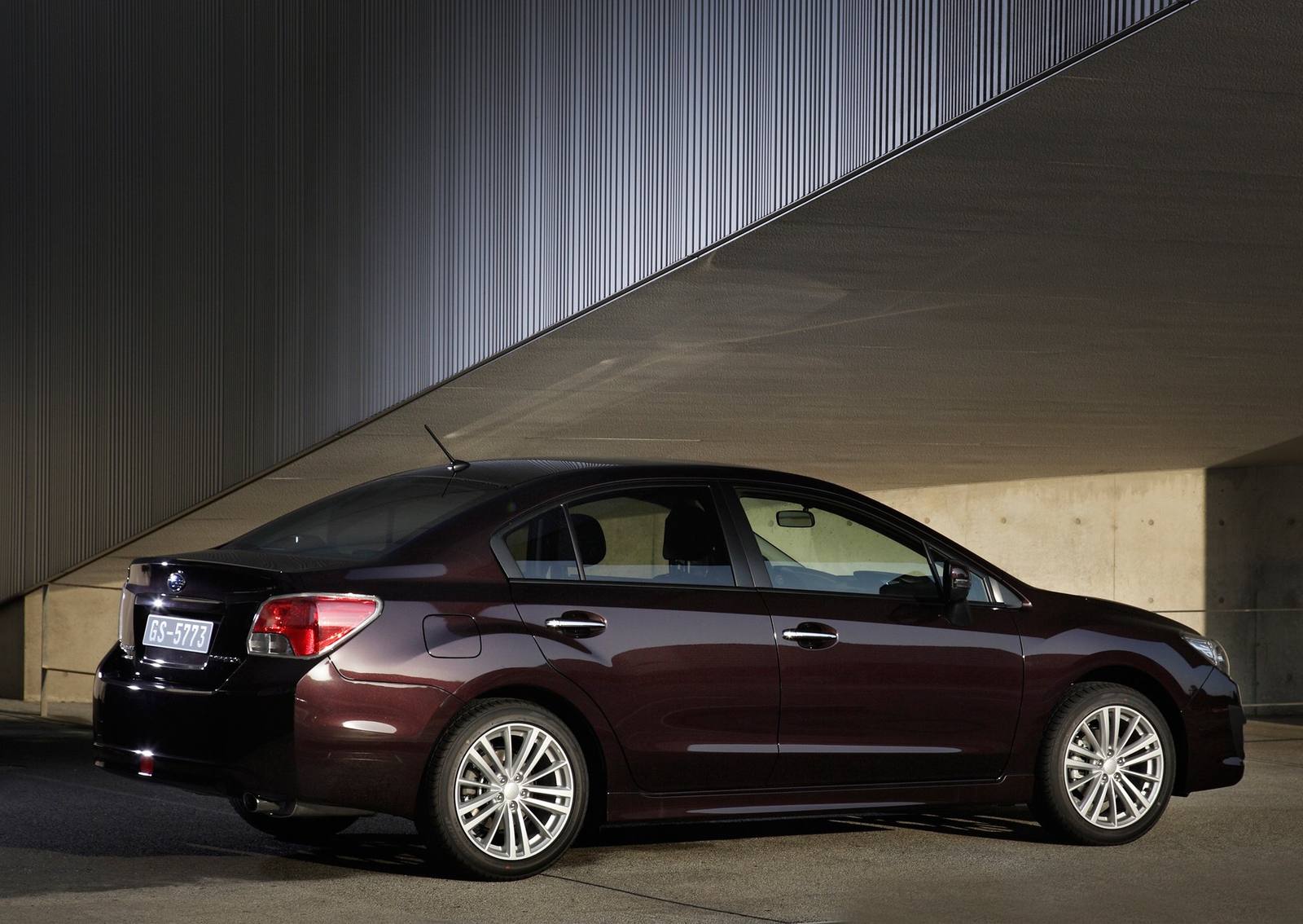 Impreza 2.0i