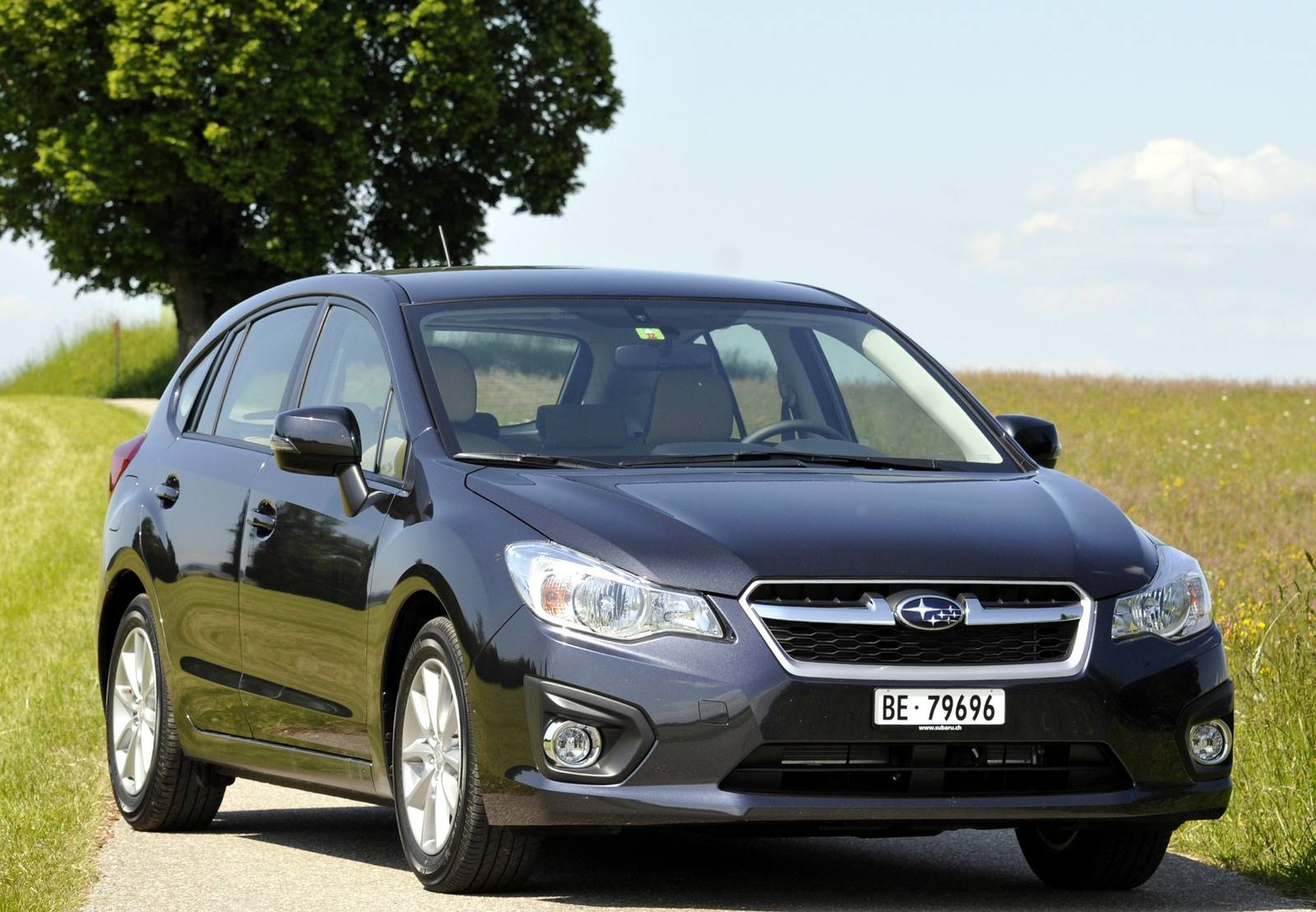 Impreza 2.0i Sport (5-door)