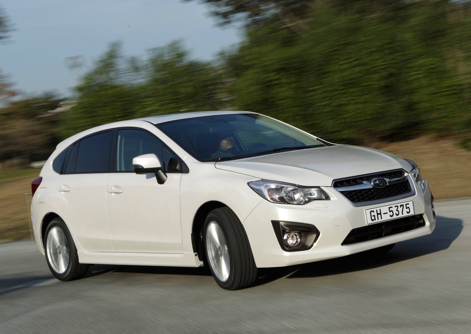 Impreza 2.0i Sport (5-door)