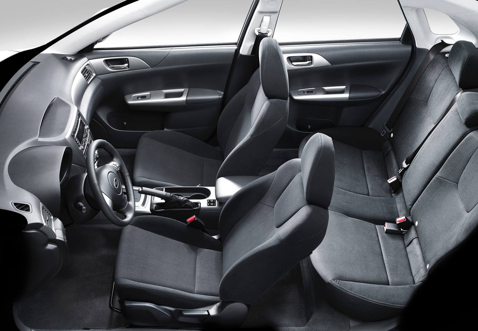 Impreza 1.5R Sedan