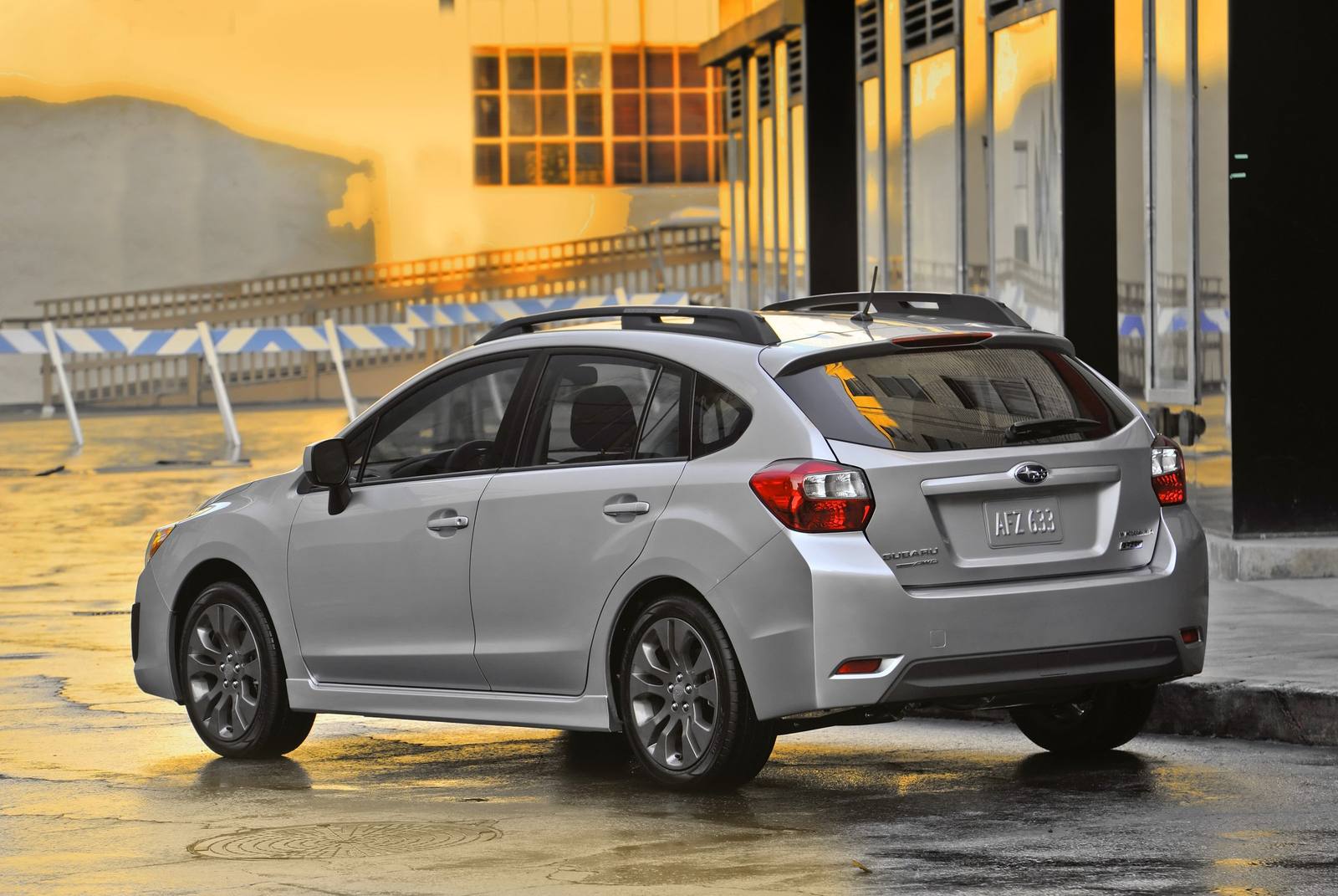 Impreza 2.0i Sport (5-door)