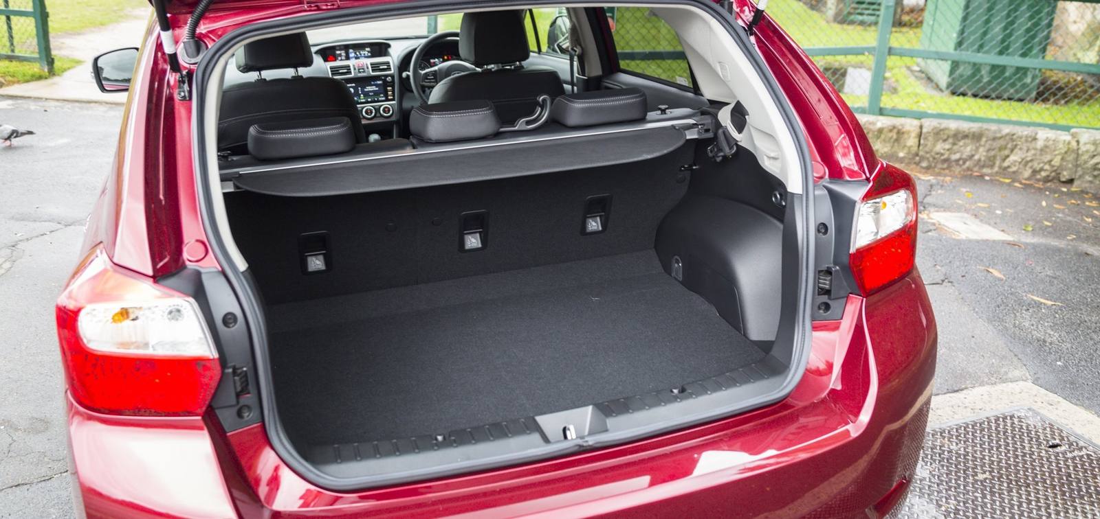 Impreza 1.6i Sport FWD (5-door)