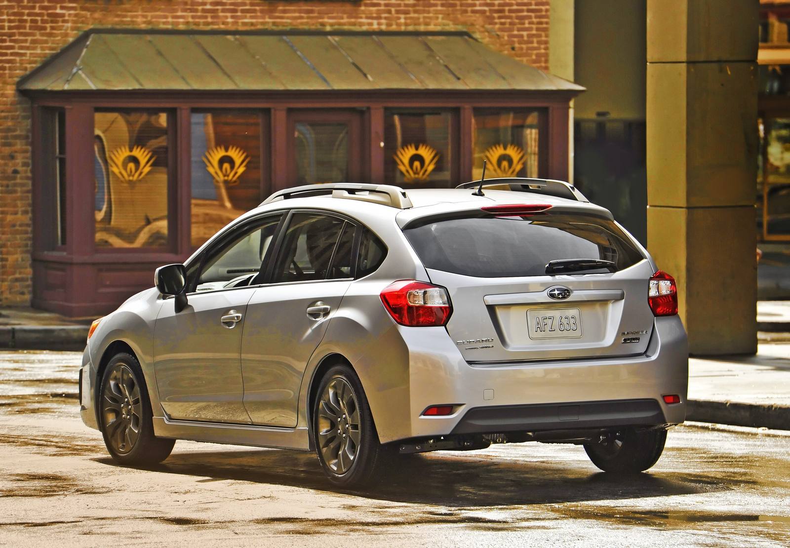 Impreza 2.0i Sport (5-door)