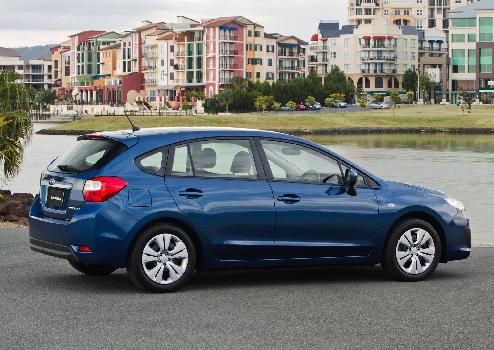 Impreza 1.6i Sport FWD (5-door)