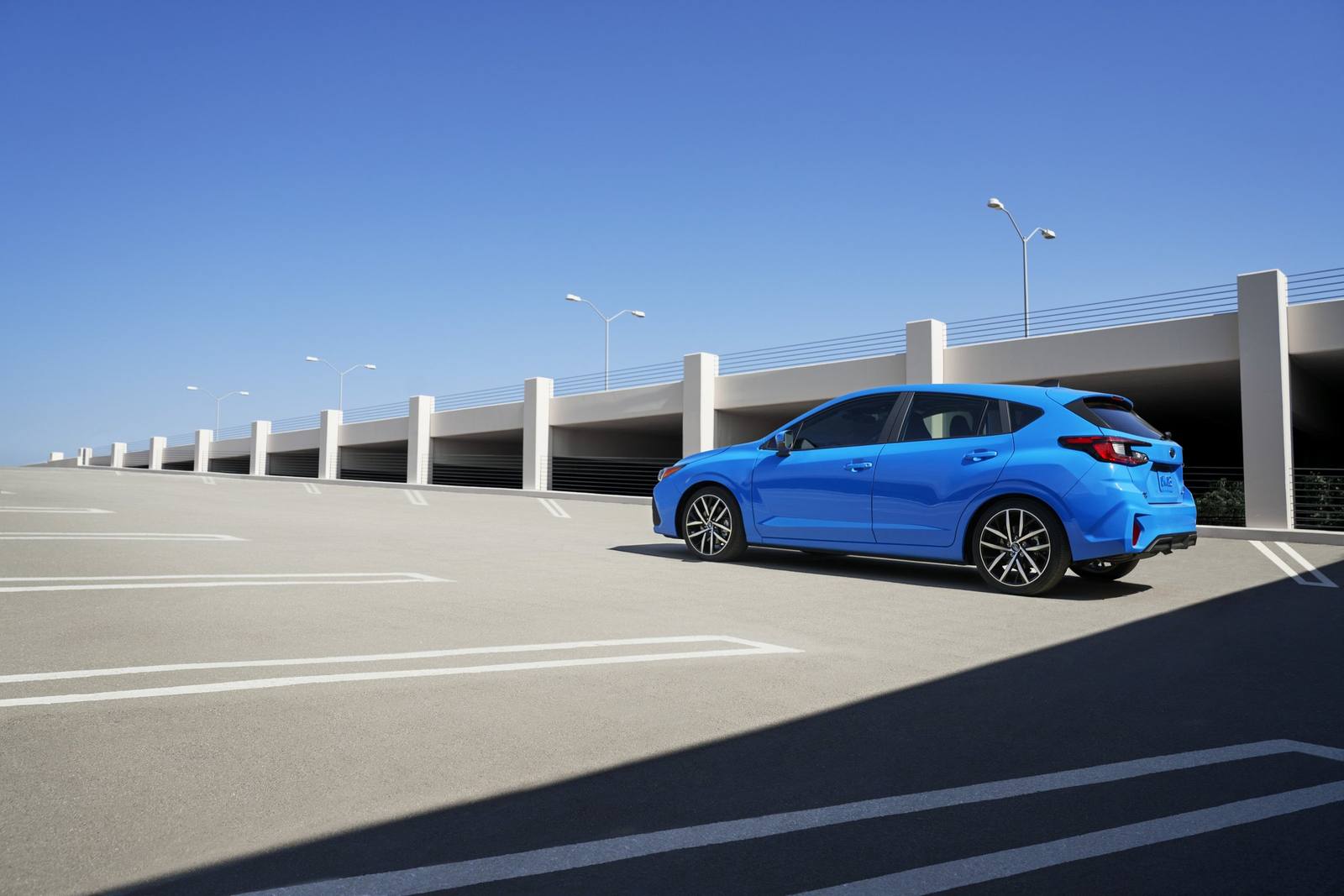 Impreza 2.0i