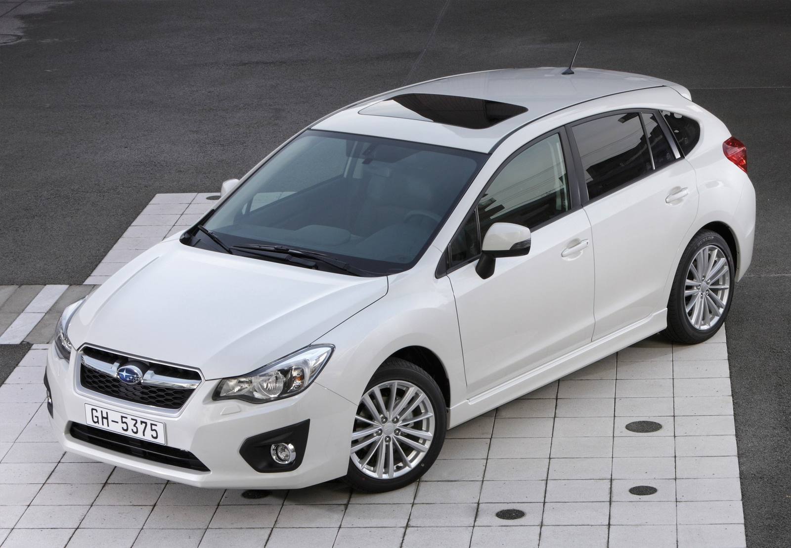 Impreza 2.0i Sport (5-door)