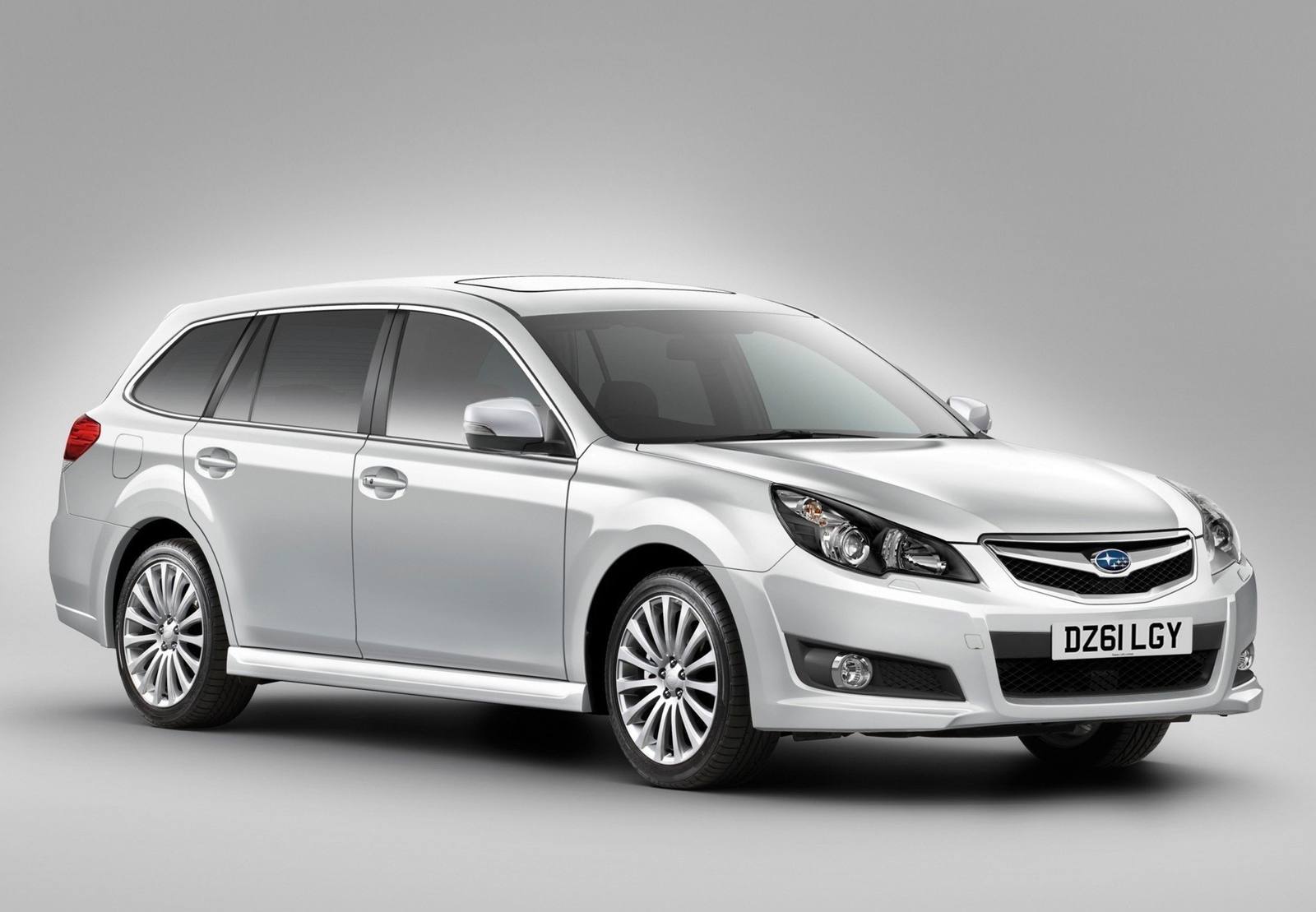 Legacy 2.0i Touring Wagon