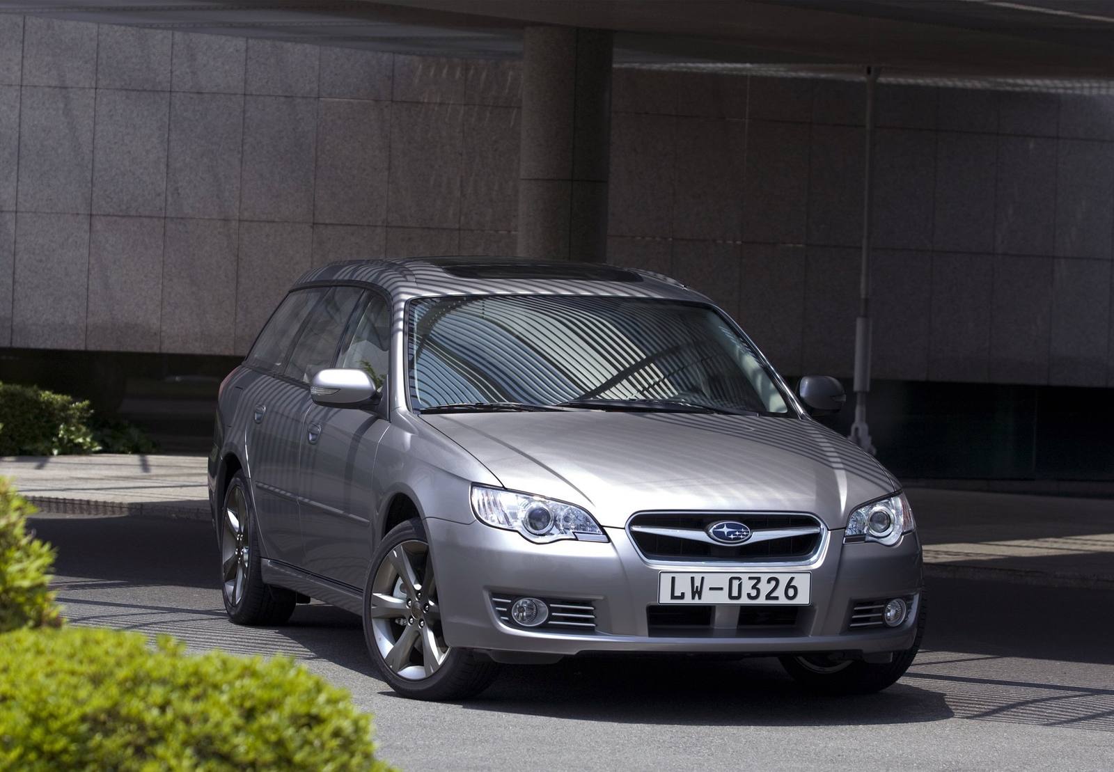 Legacy 3.0R Touring Wagon