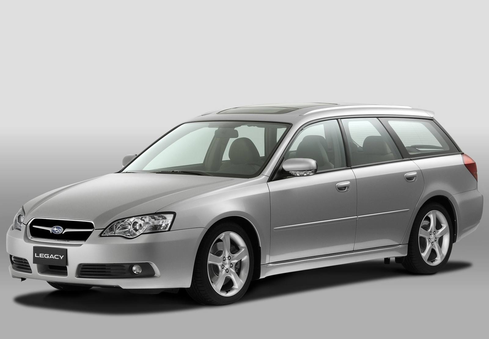 Legacy 2.0R Touring Wagon
