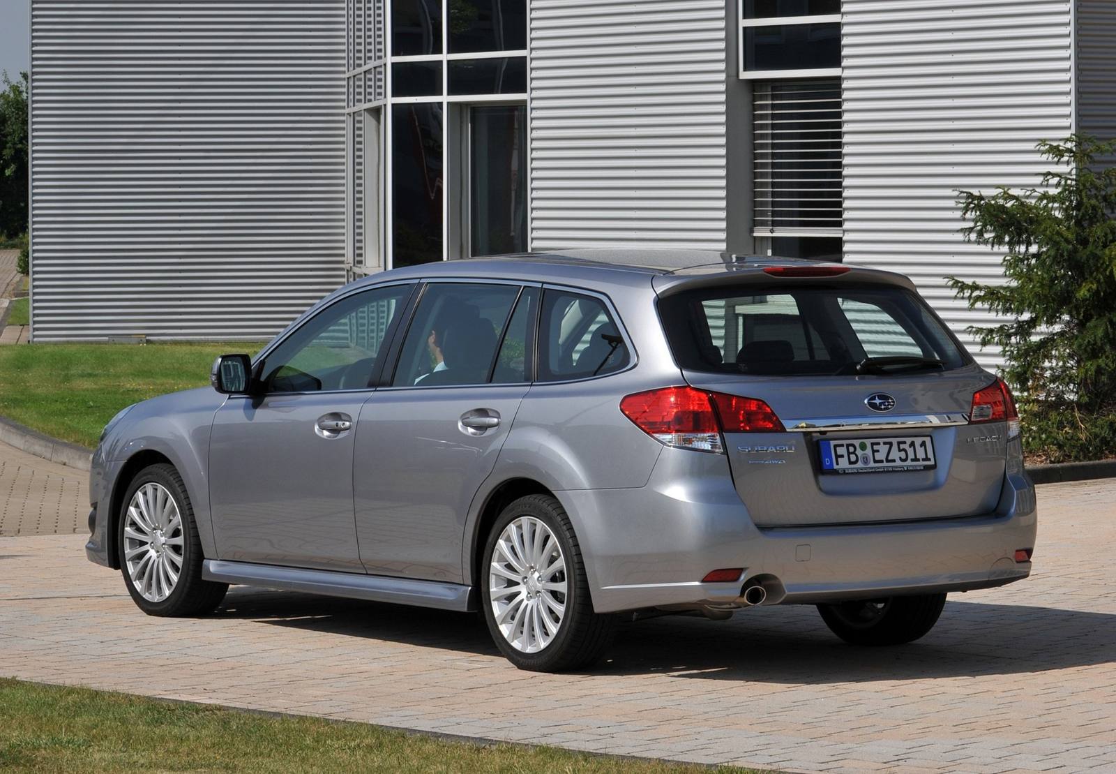 Legacy 2.5i Touring Wagon