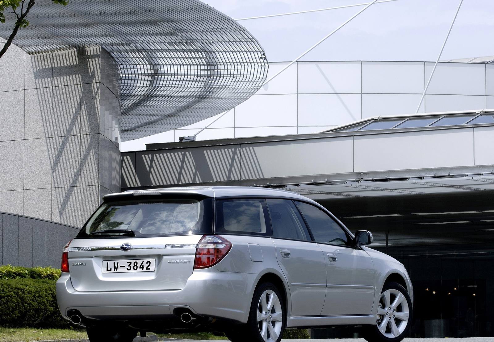 Legacy 3.0R Touring Wagon