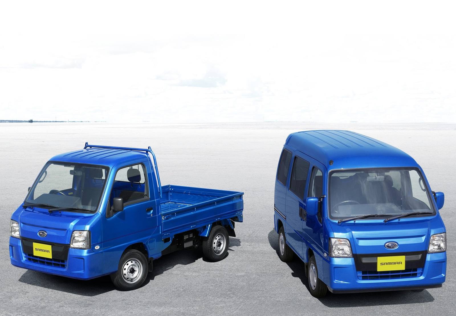 Sambar Truck 0.66 NA 4WD