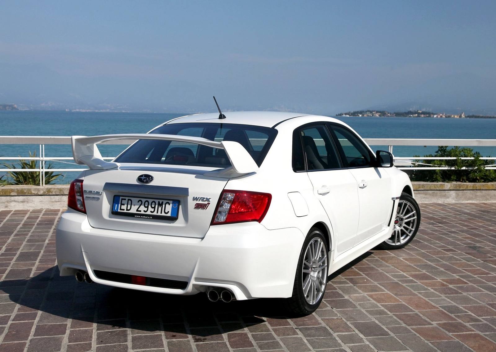 WRX STI (JDM)