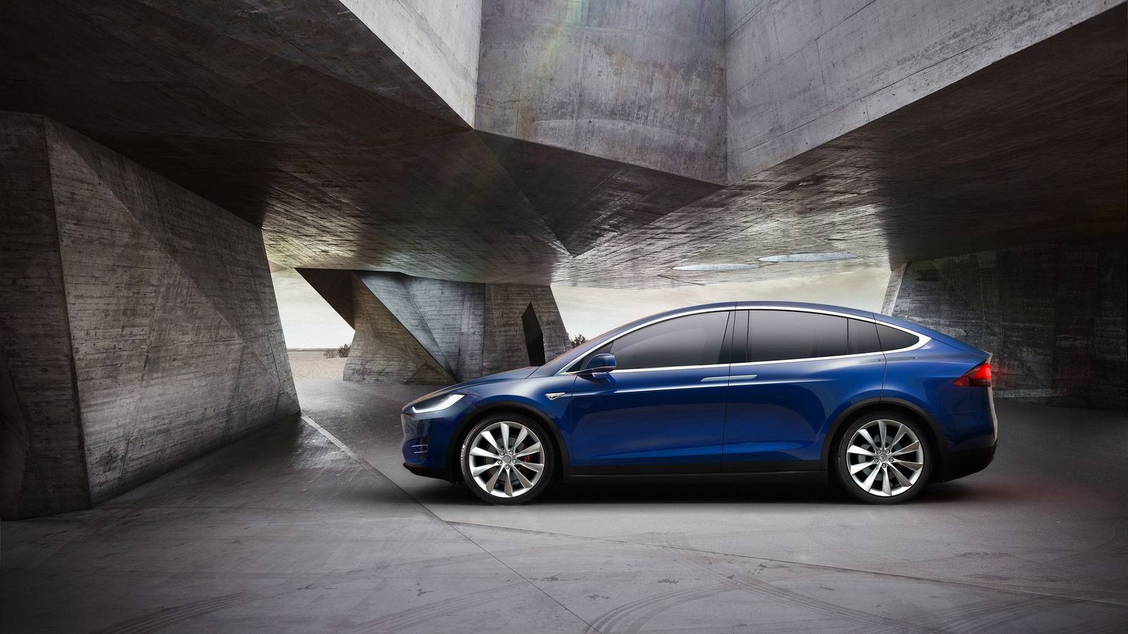 Model X P90D