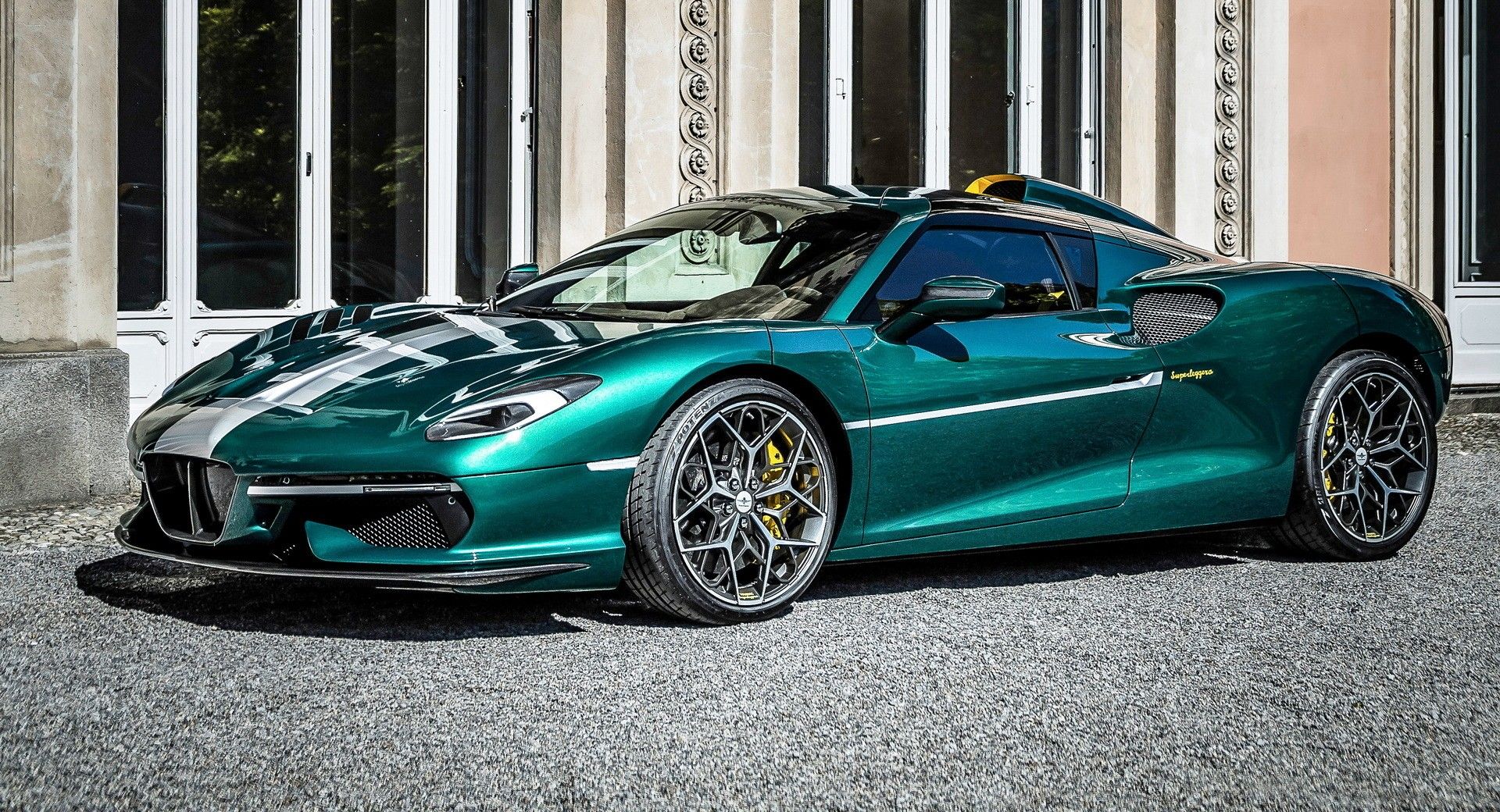 Touring Superleggera