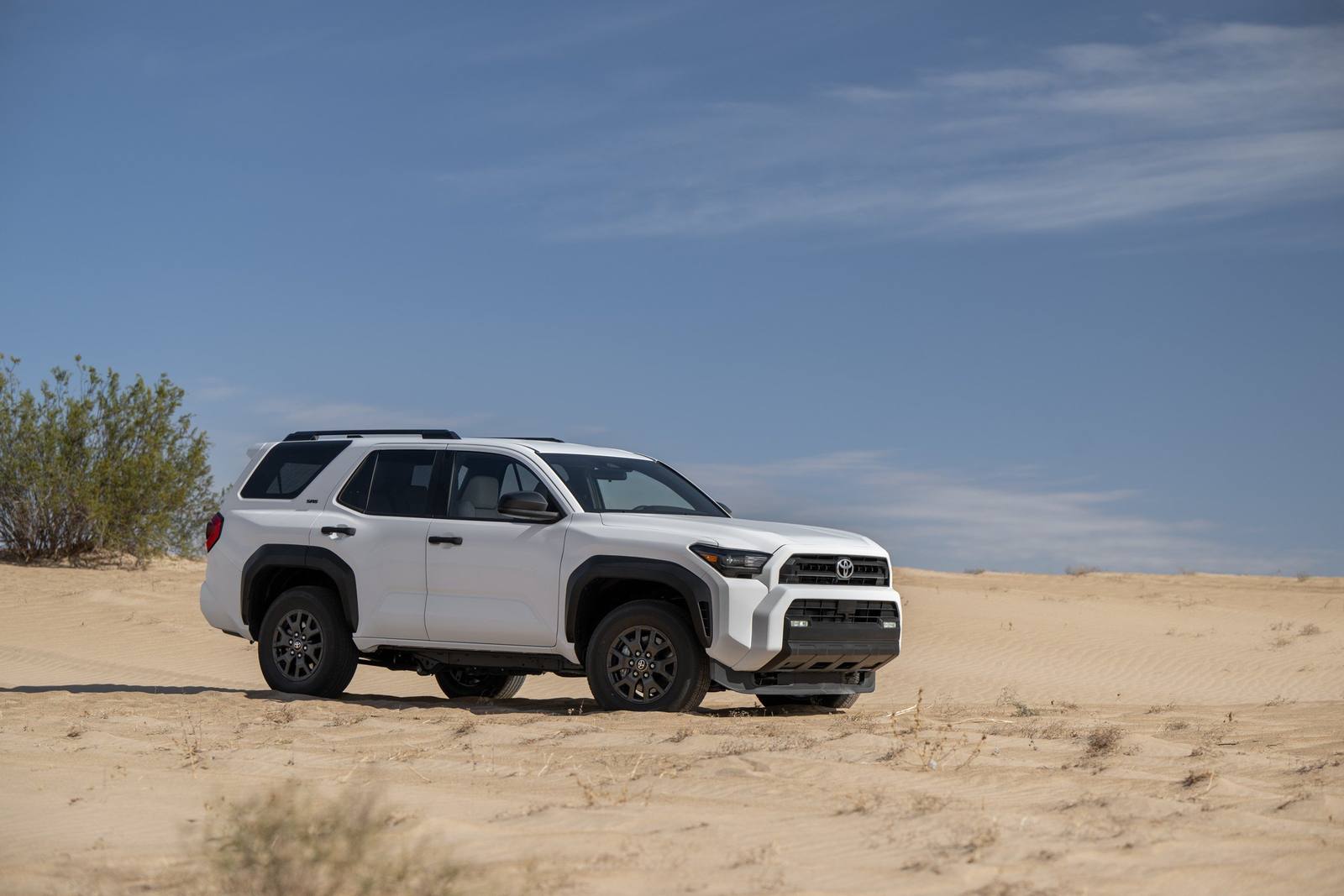 N500 SR5 2.4 i-FORCE 2WD