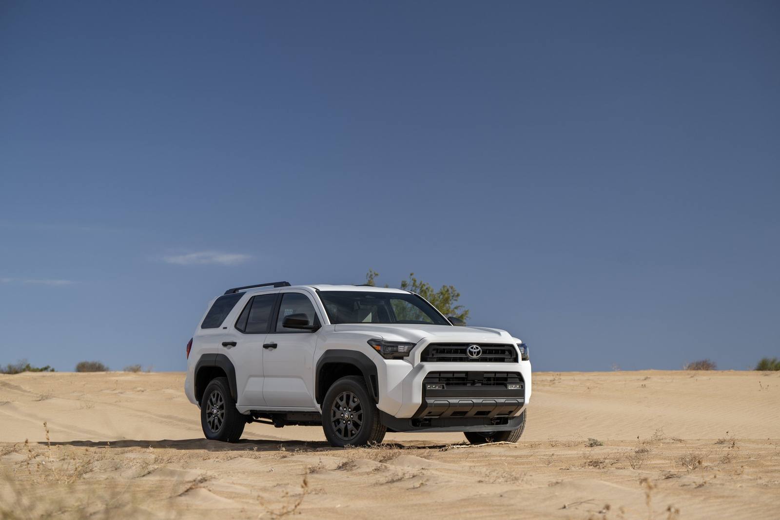 N500 SR5 2.4 i-FORCE 2WD