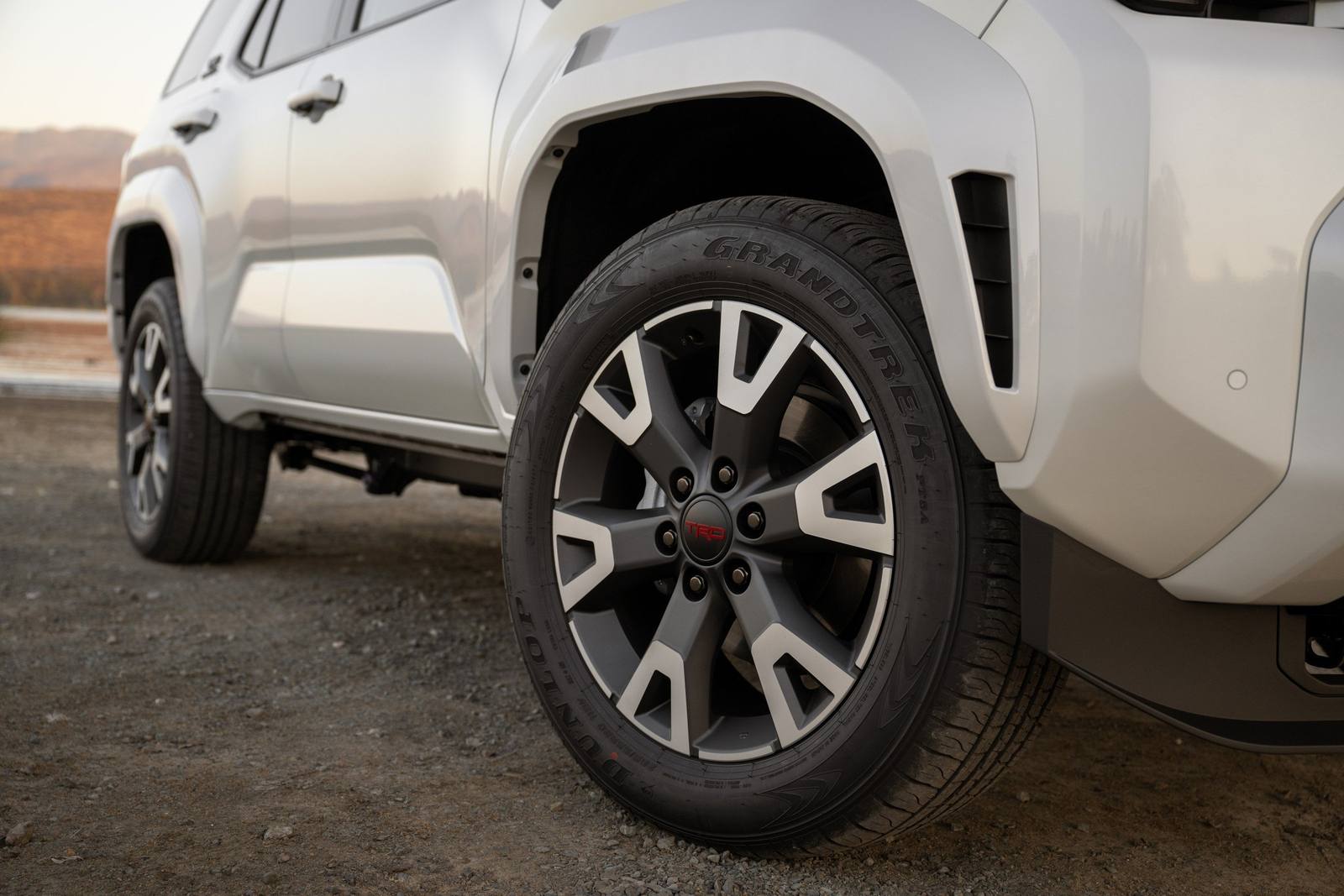N500 TRD Sport 2.4 i-FORCE