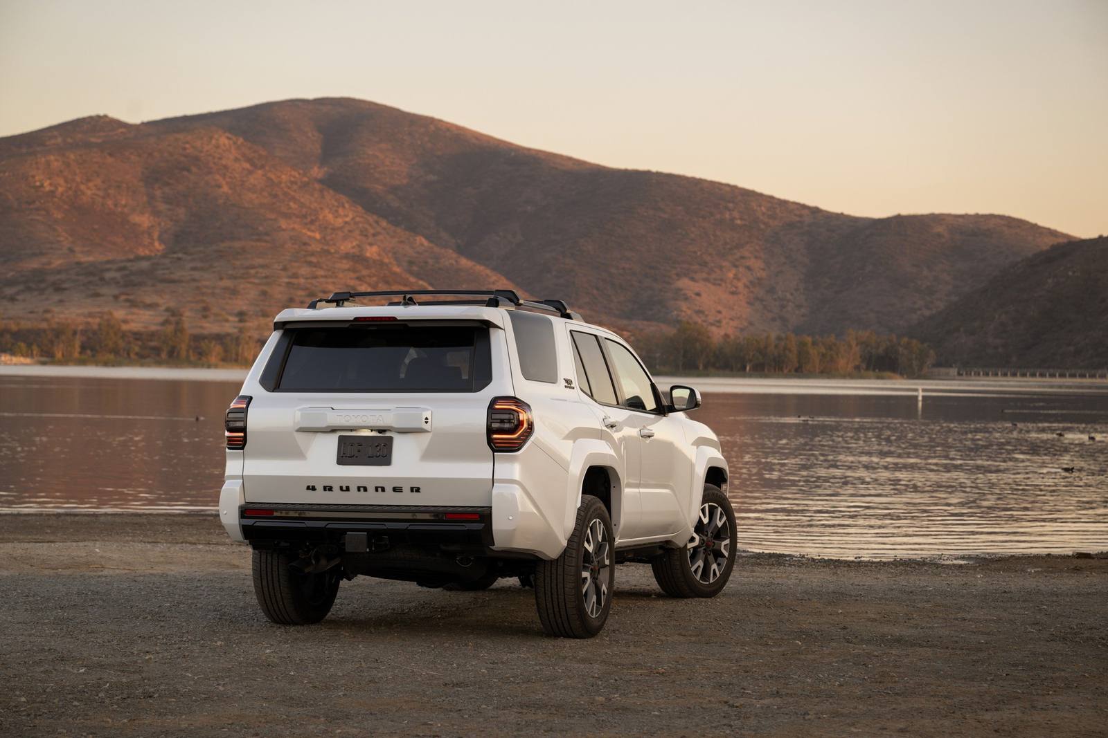 N500 TRD Sport 2.4 i-FORCE