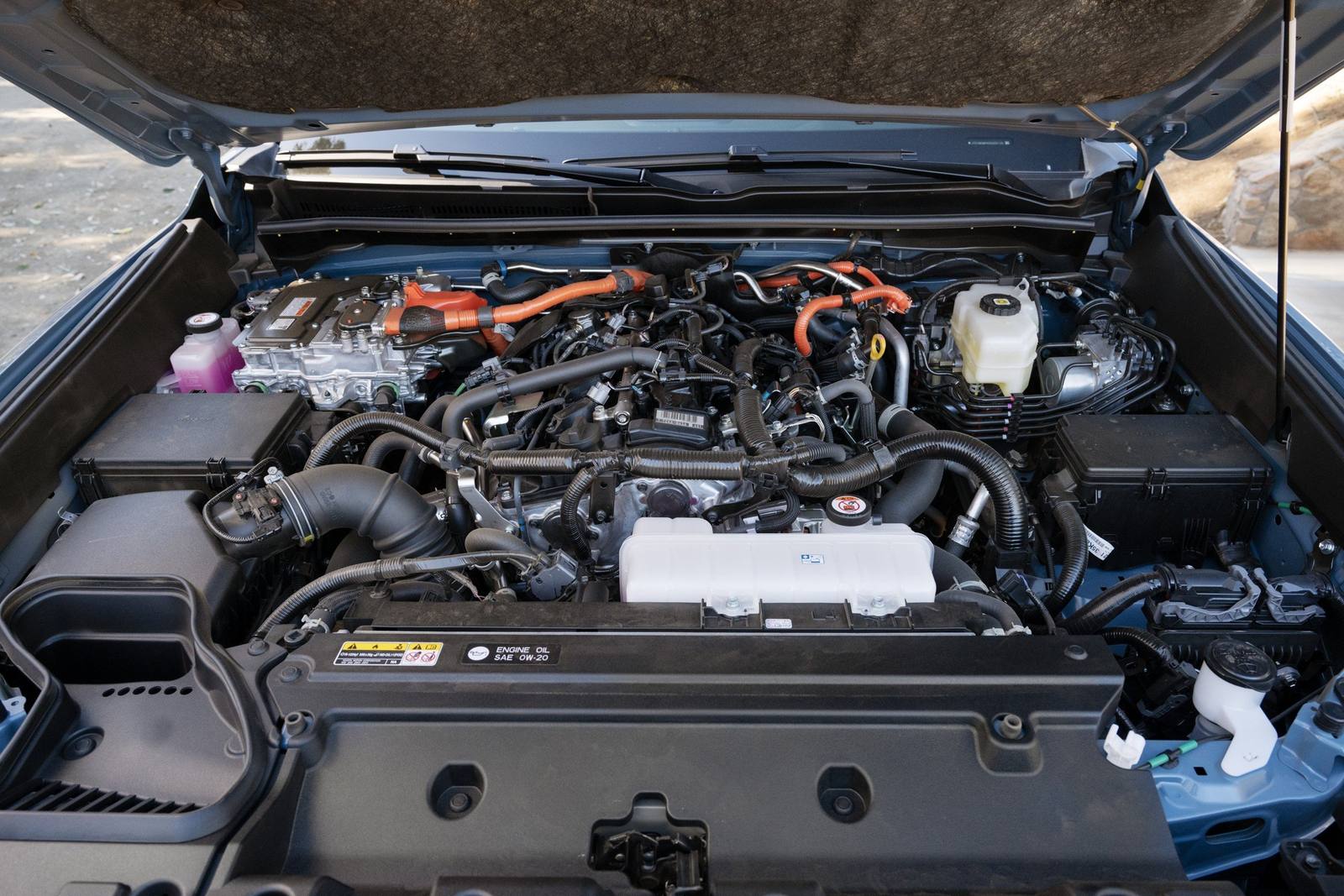 N500 TRD Off-Road 2.4 i-FORCE MAX Hybrid
