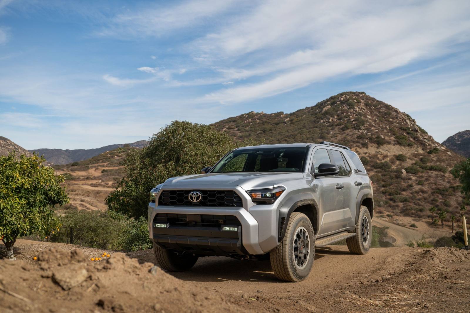 N500 TRD Off-Road 2.4 i-FORCE