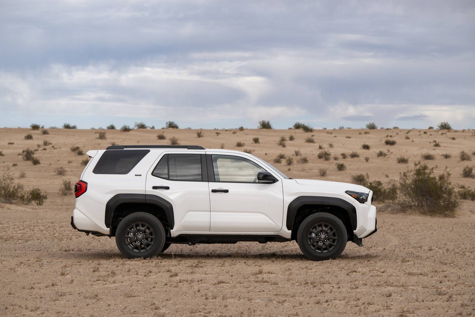 N500 SR5 2.4 i-FORCE 2WD