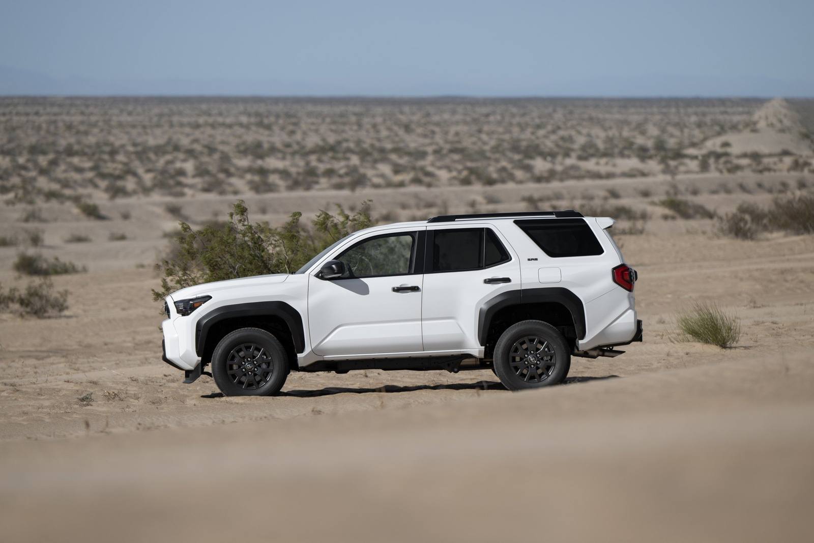 N500 SR5 2.4 i-FORCE 2WD
