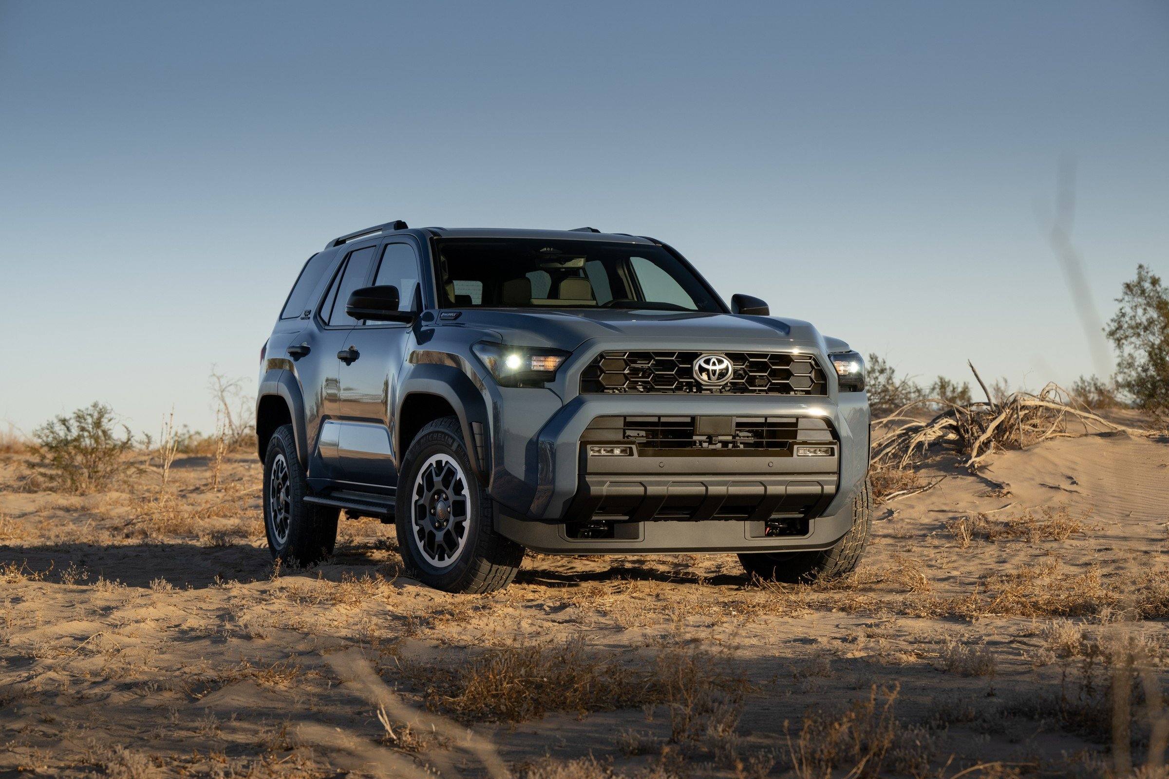 N500 TRD Off-Road 2.4 i-FORCE