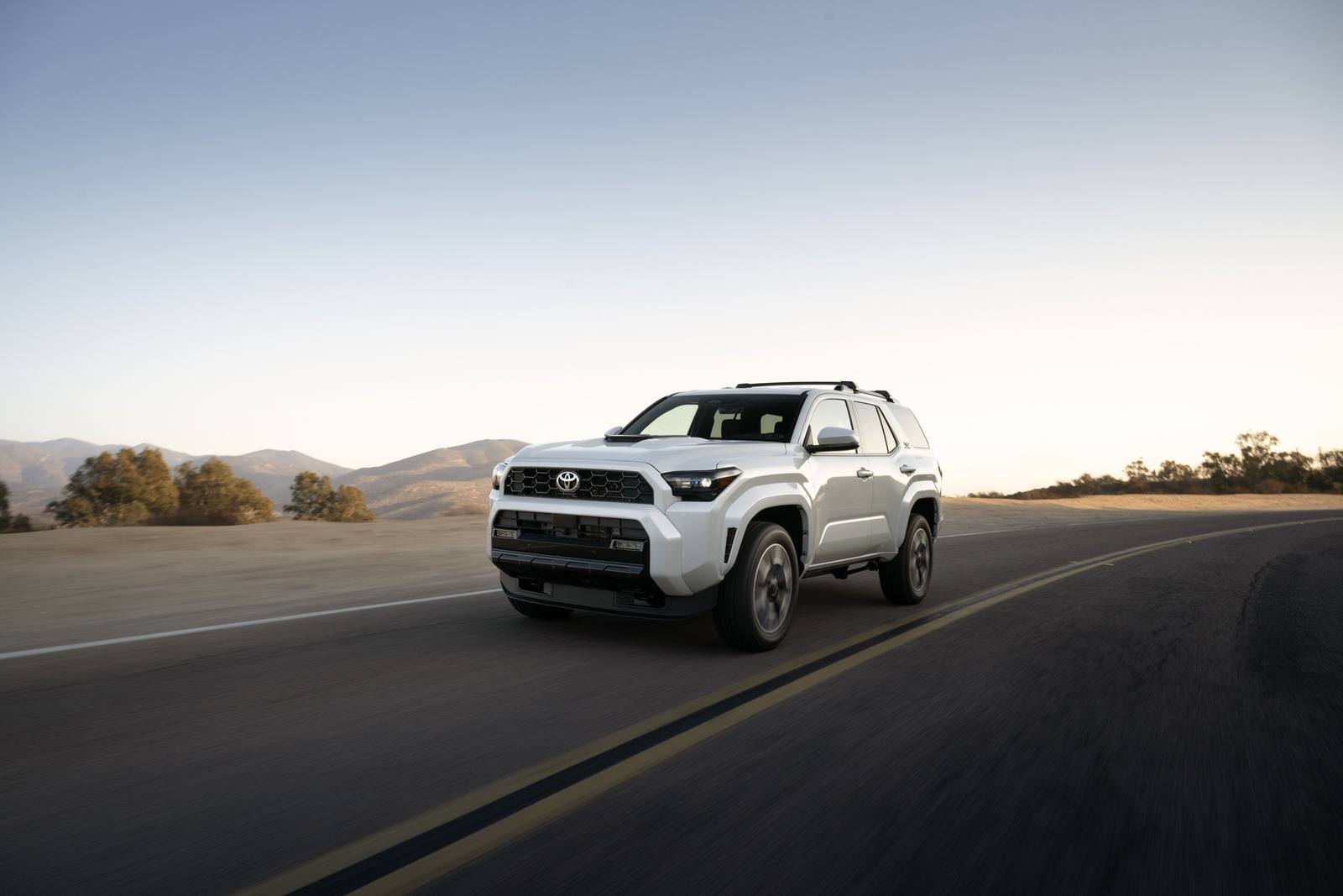 N500 TRD Sport 2.4 i-FORCE