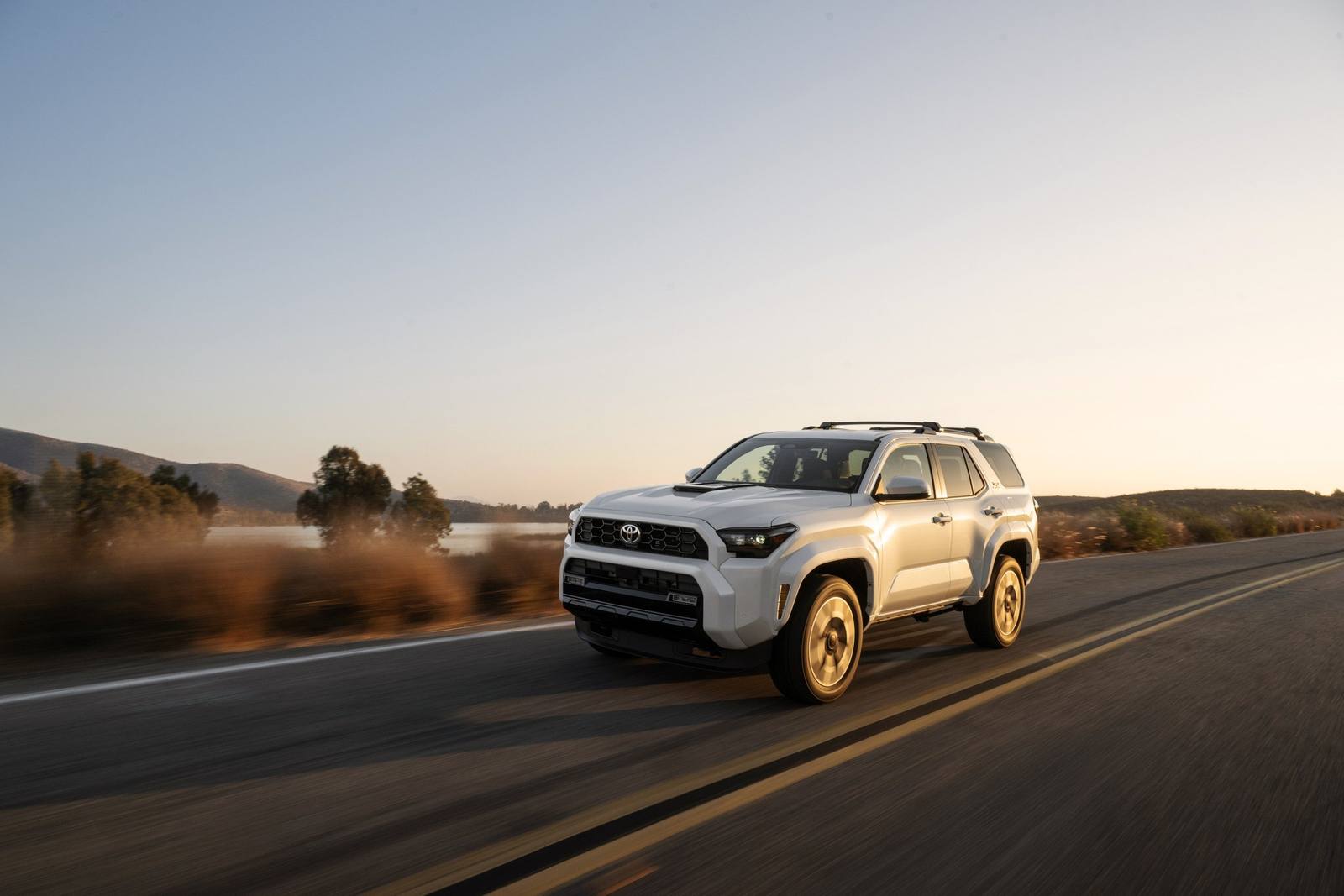 N500 TRD Sport 2.4 i-FORCE