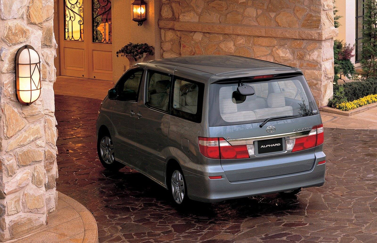 AH10 3.0 V6 4WD (1MZ-FE)