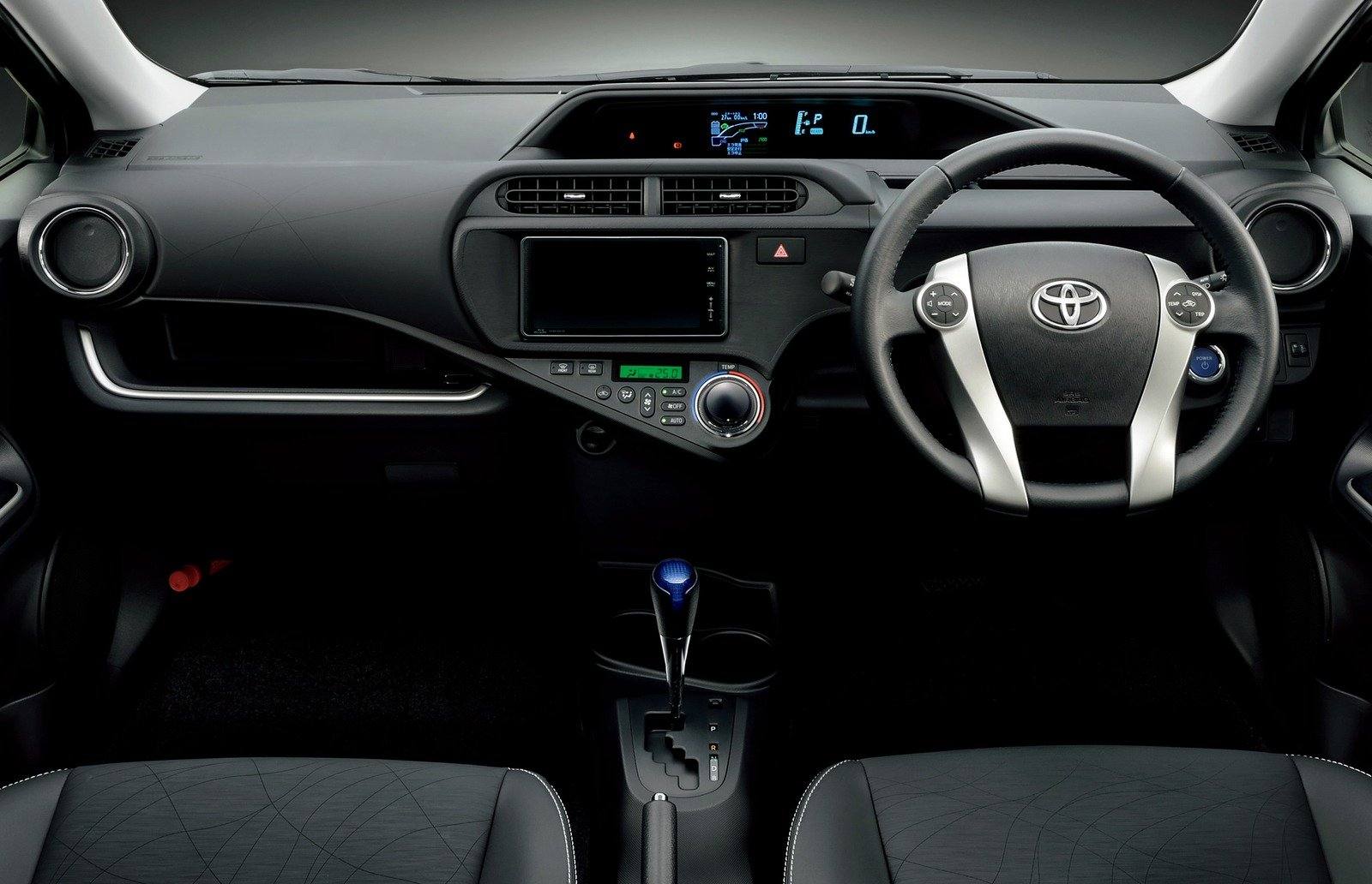 NHP10 1.5 Hybrid S