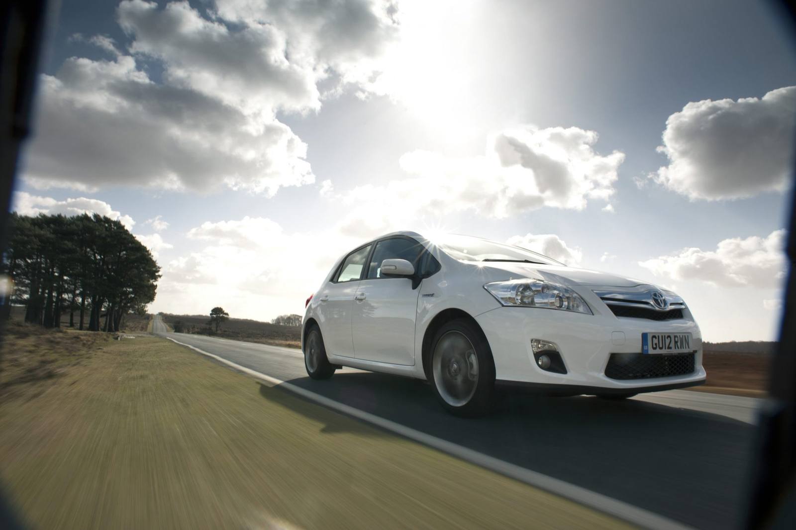 1.8 Hybrid UK (HSD)