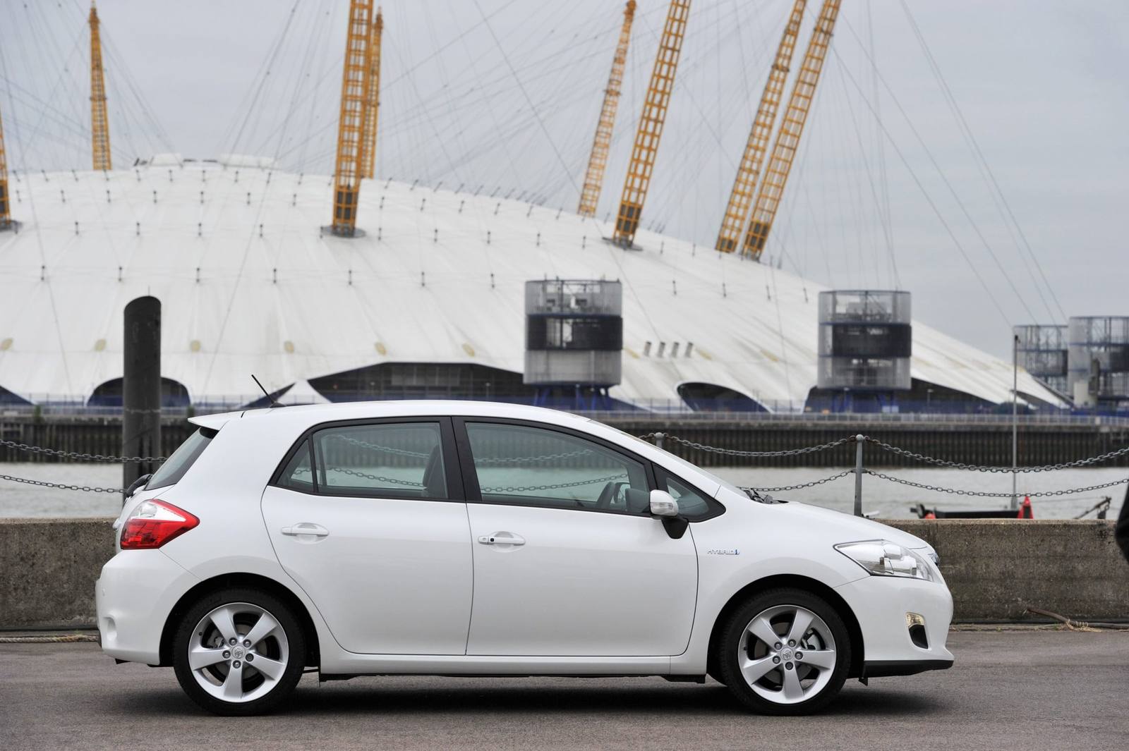 1.8 Hybrid UK (HSD)