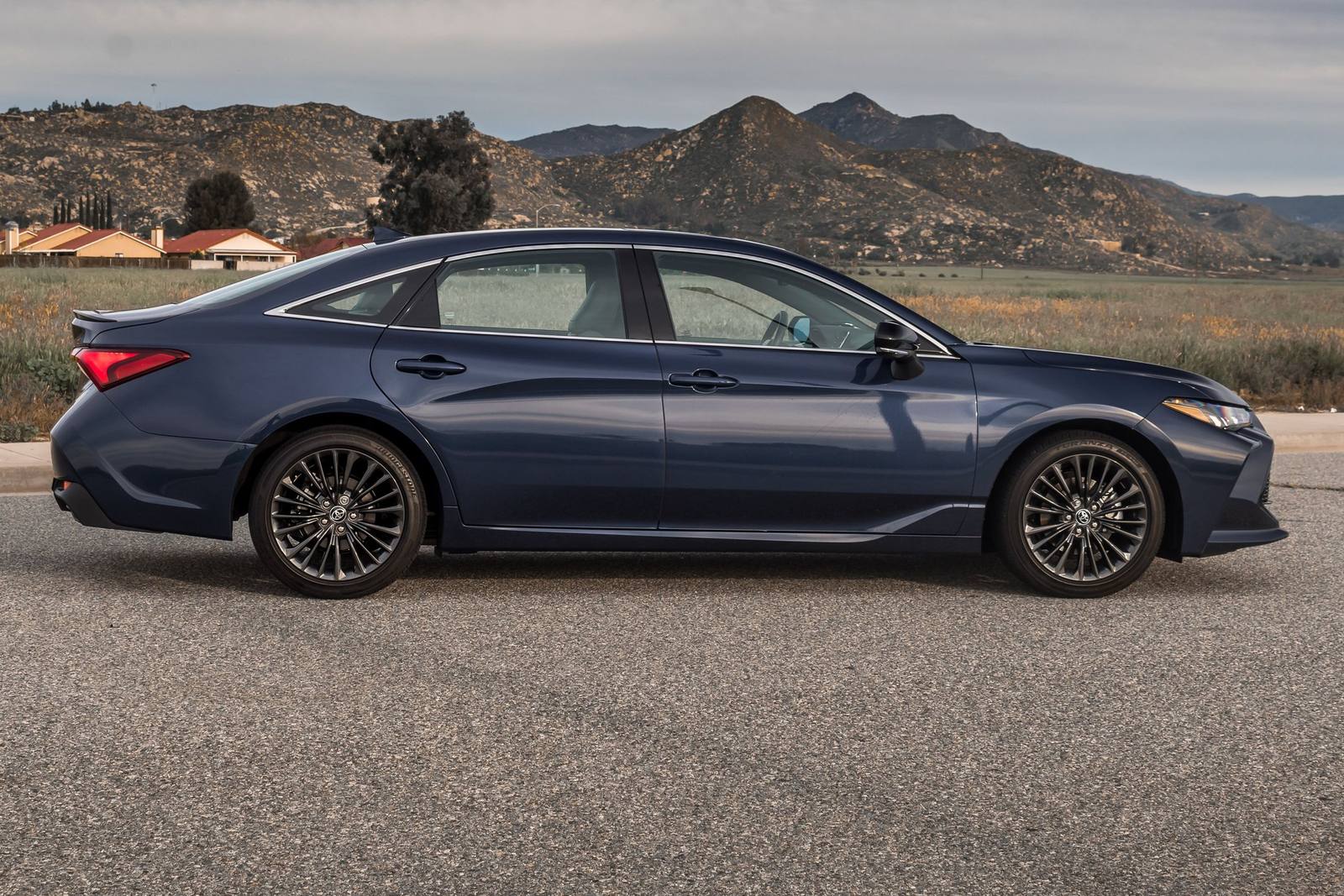 Hybrid XSE
