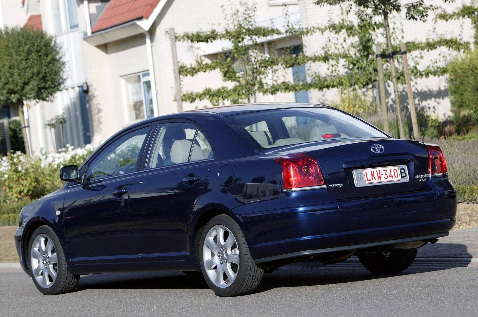 2.0 VVT-i Automatic
