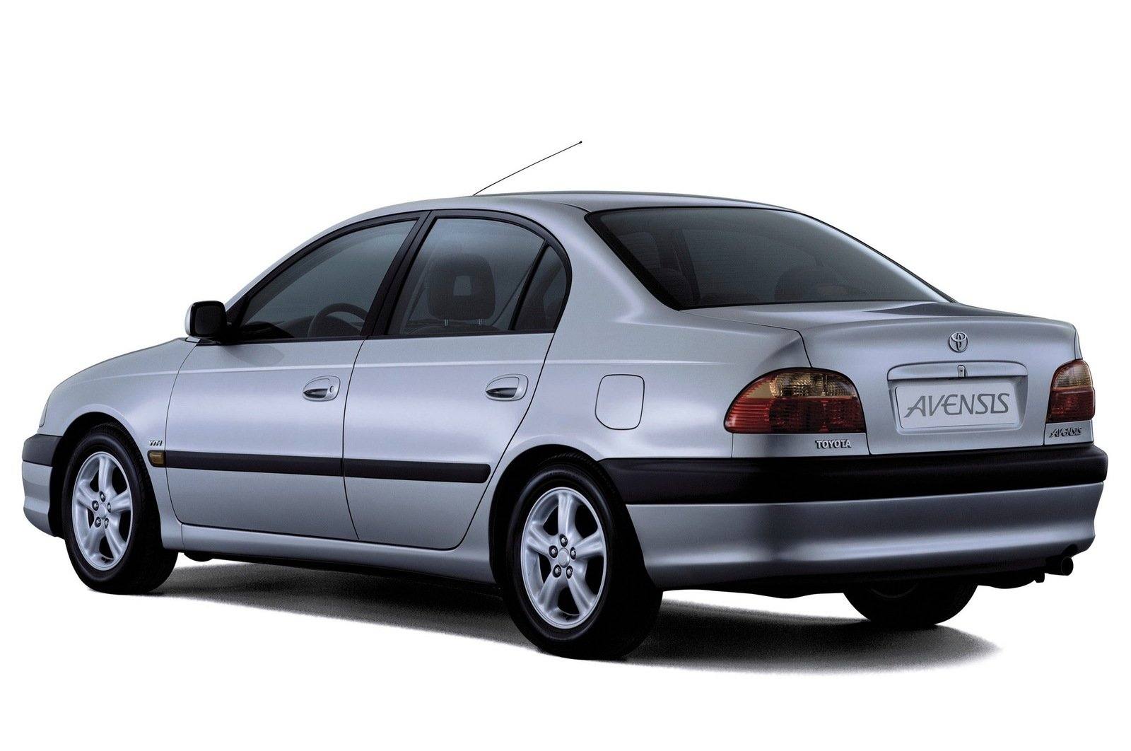 1.8 VVT-i Automatic Sedan