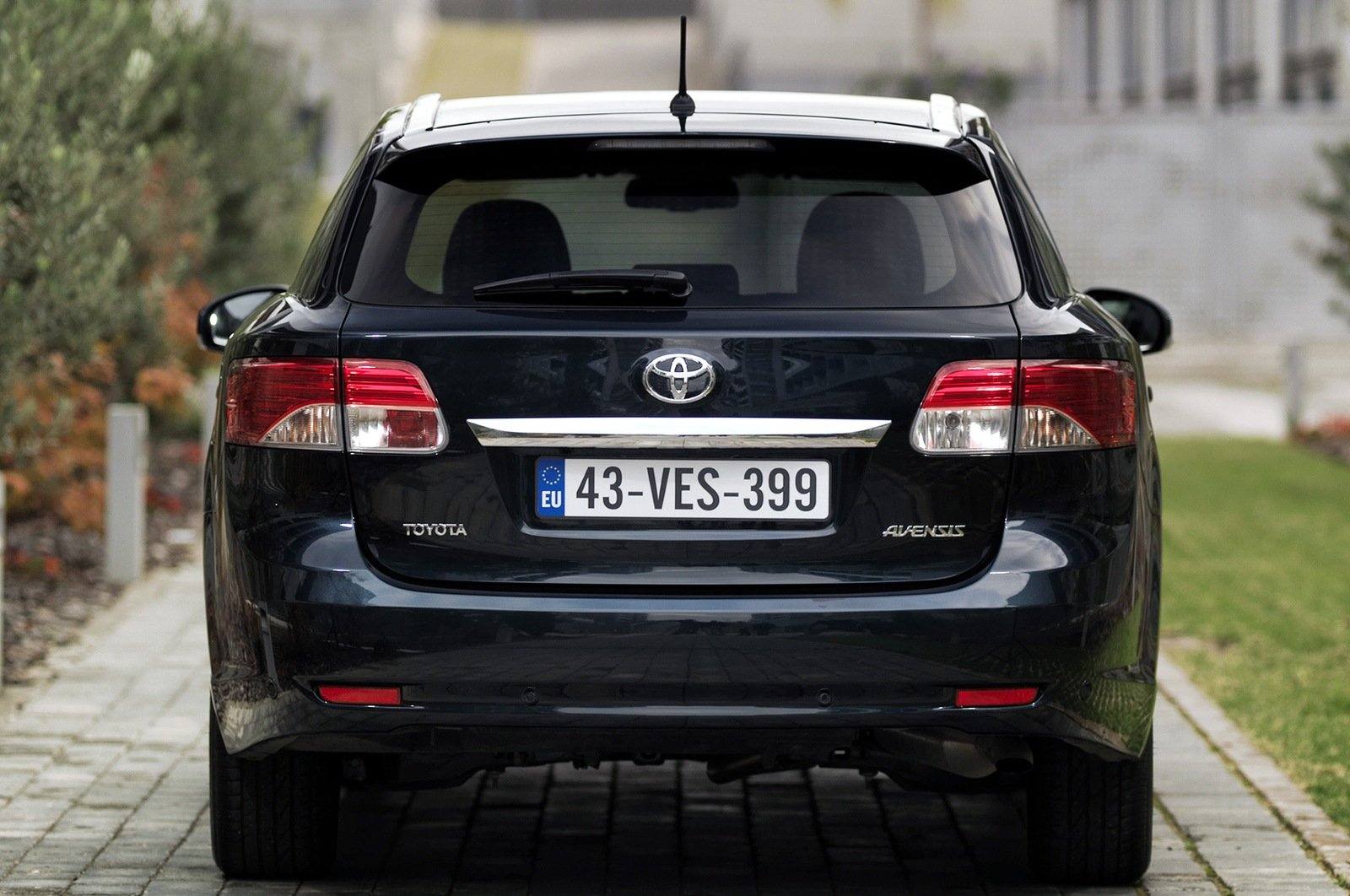 1.8 Wagon (2ZR-FAE)