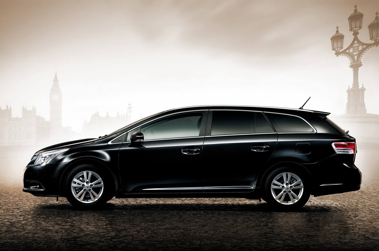 2.0 CVT Wagon (3ZR-FAE) Li/Xi