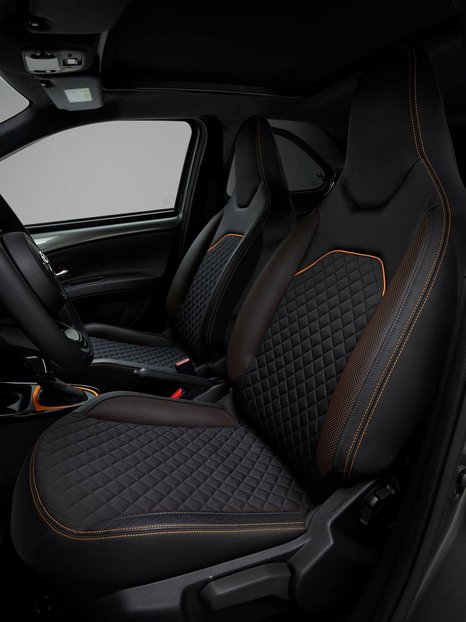 Aygo X 1.0 VVT-i (AB40)