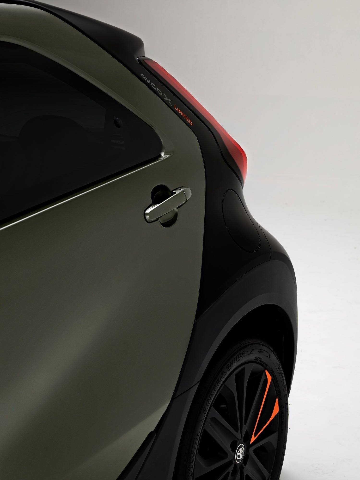 Aygo X 1.0 VVT-i (AB40)