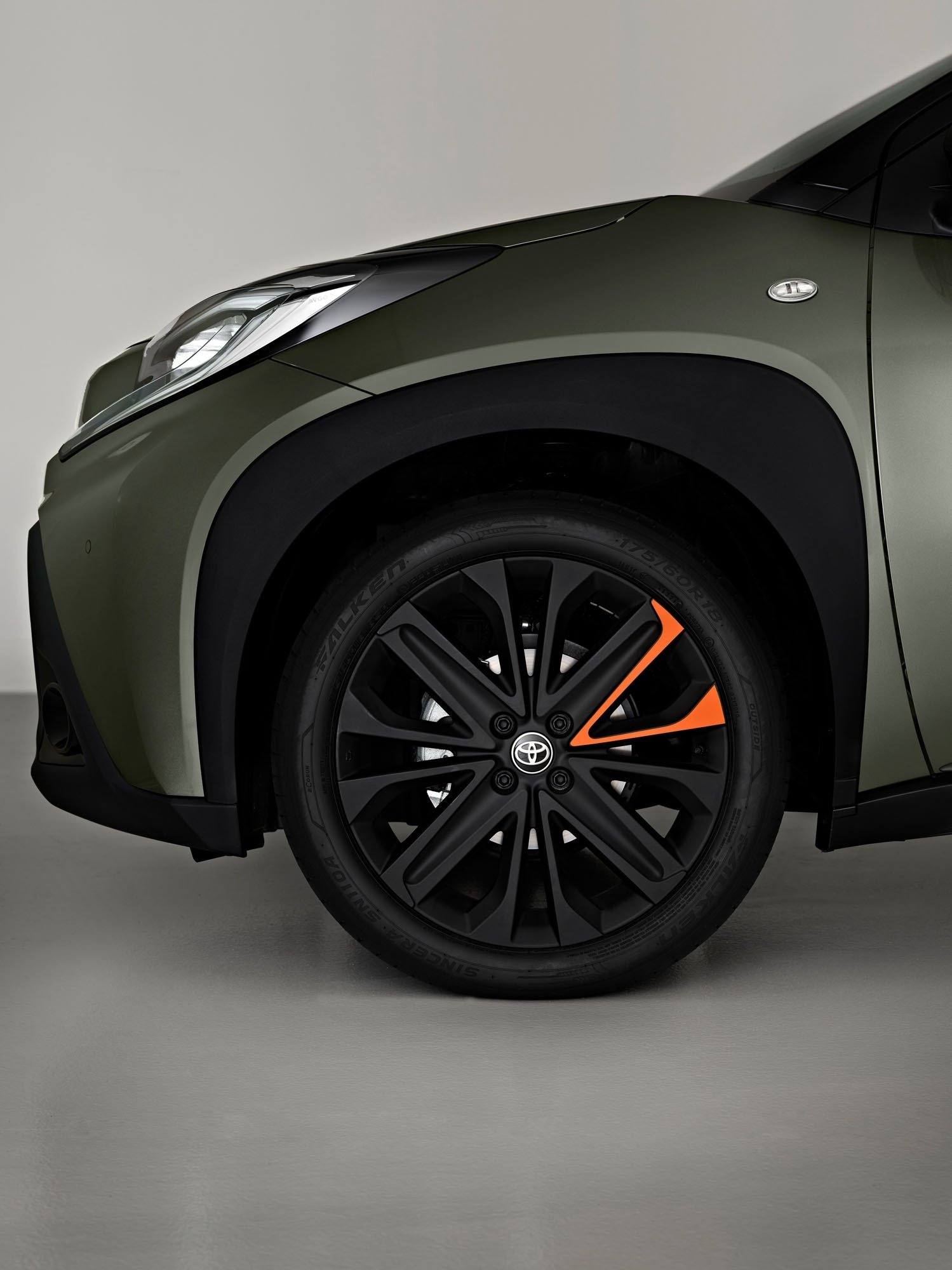 Aygo X 1.0 VVT-i (AB40)