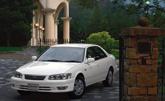 Gracia 2.2 5S-FE FWD automatic Sedan