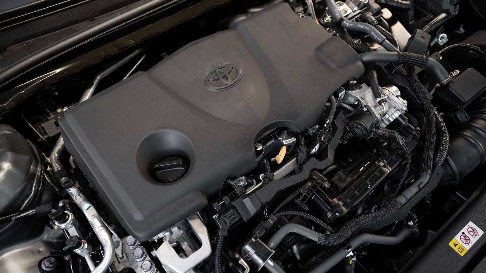 2.0 Hybrid Sedan